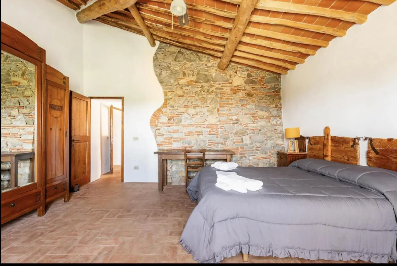 The House , Tuscany And The Pool Castellina in Chianti